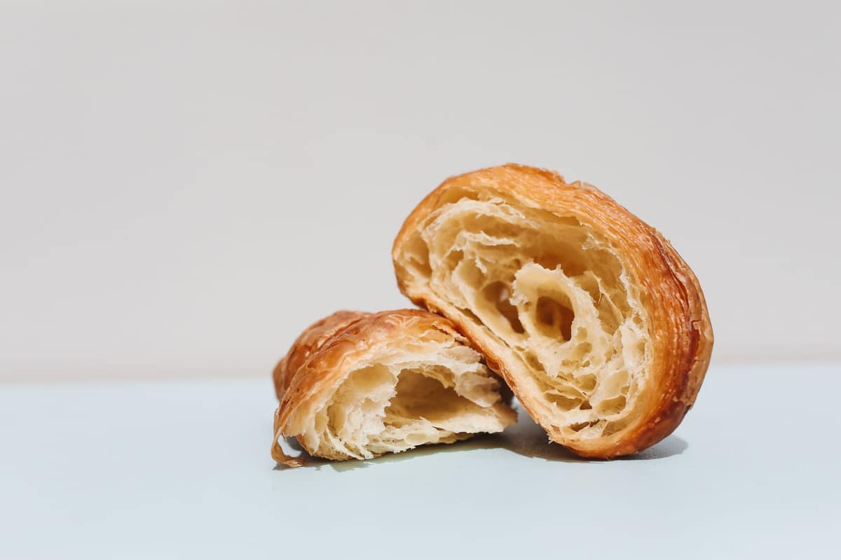 A croissant cross-section showing laminated, honeycombed layers